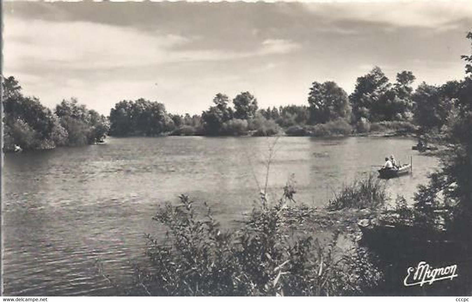 CPSM Pont-sur-Yonne Bords de l'Yonne