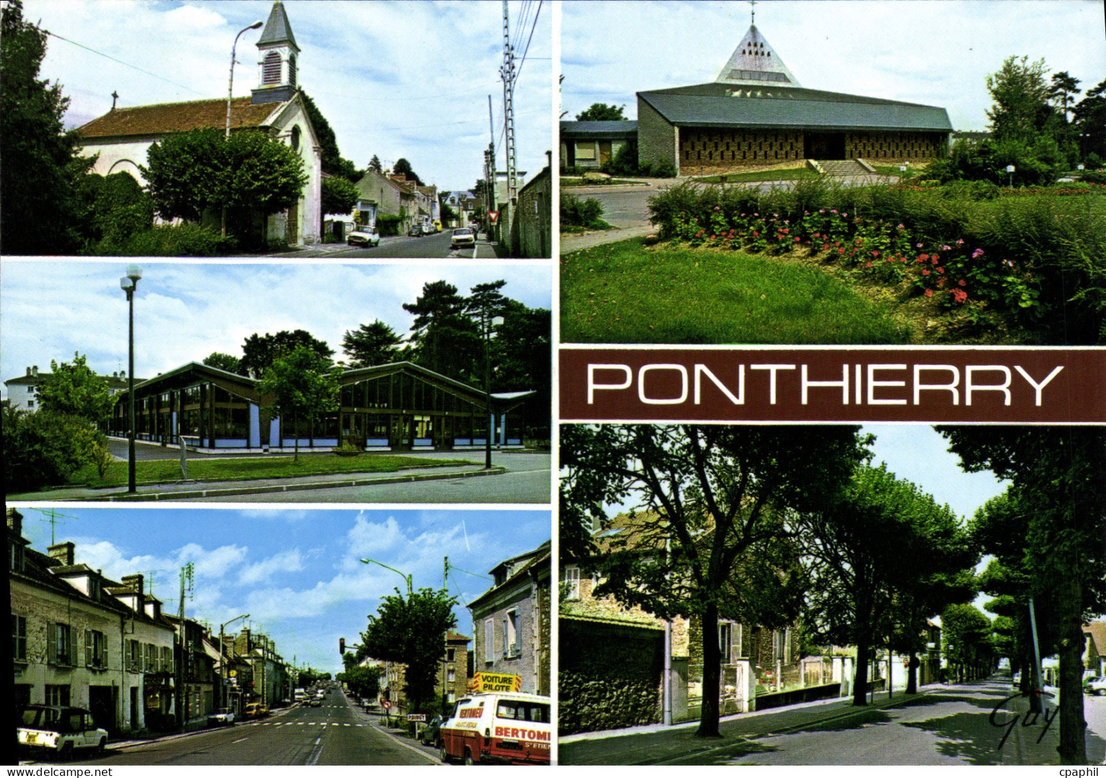 CPSM Ponthierry Saint Fargeau (Seine et Marne) La Chapelle L'eglise Sainte Marie Le marche couvert L
