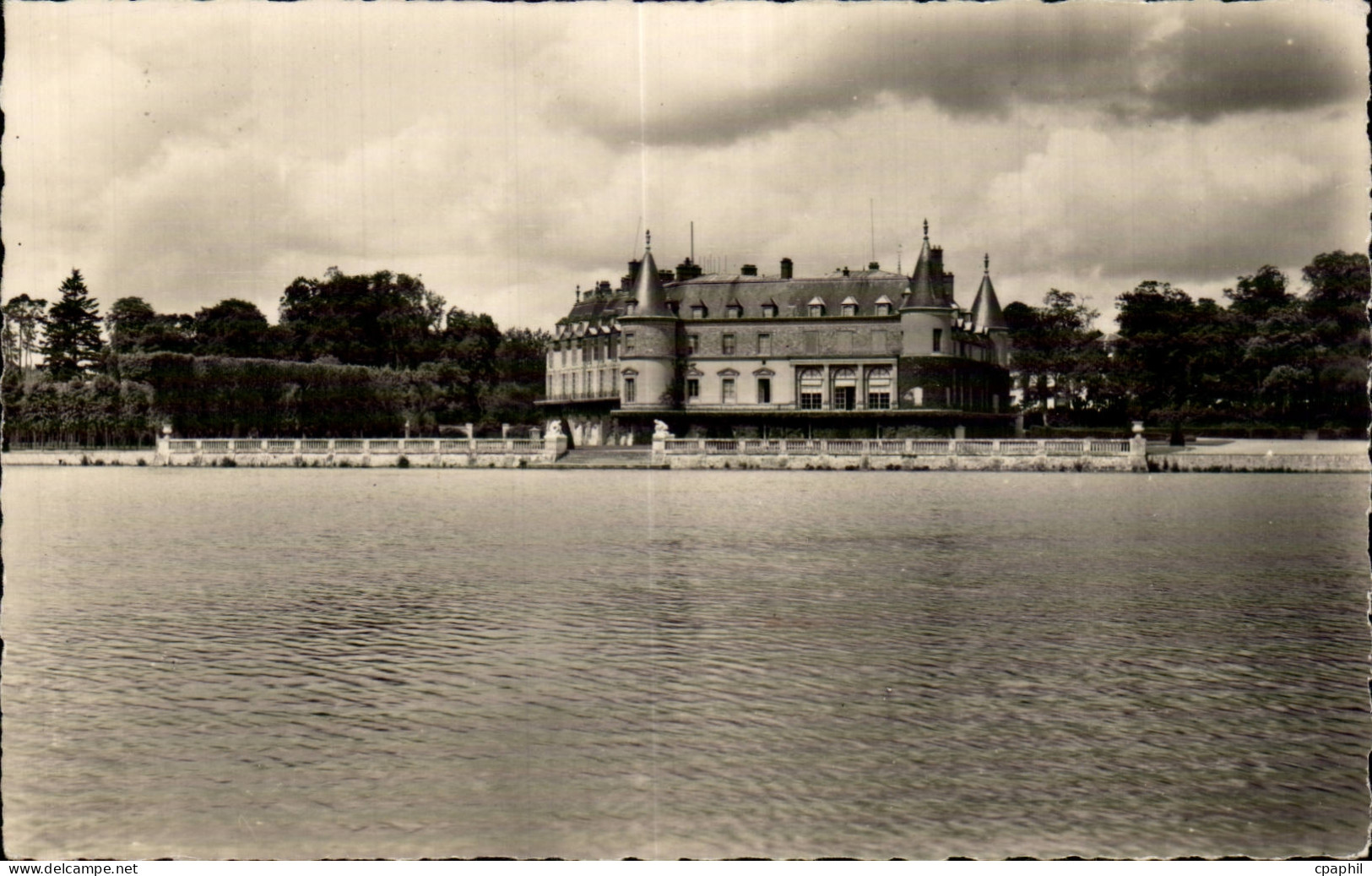 CPSM Rambouillet le chateau