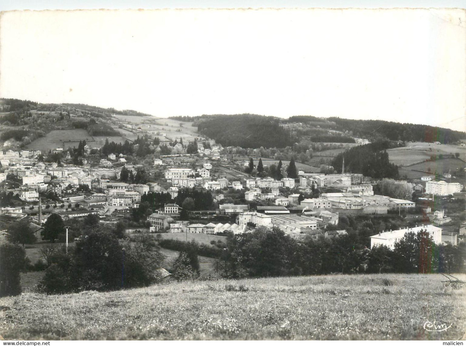 cpsm -ref-AF636- rhône - COURS LA VILLE - vue generale -