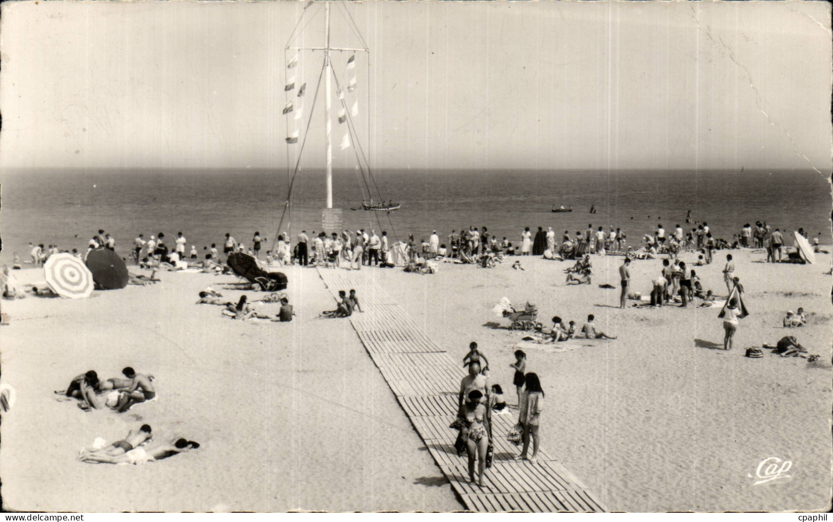 CPSM Riva Bella La plage