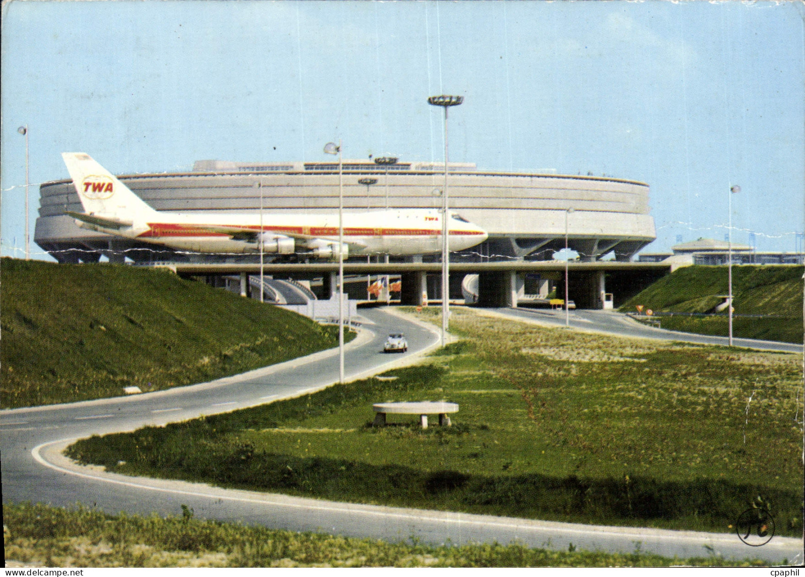 CPSM Roissy En France Aeroport Charles De Gaulle boeing 747 TWA aérogare