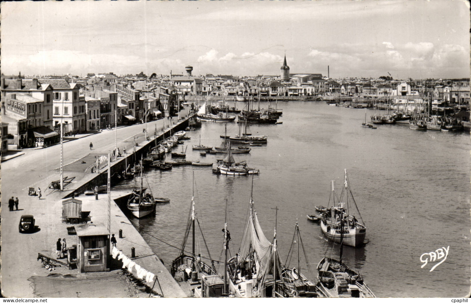 CPSM Sables d'olonne Le port