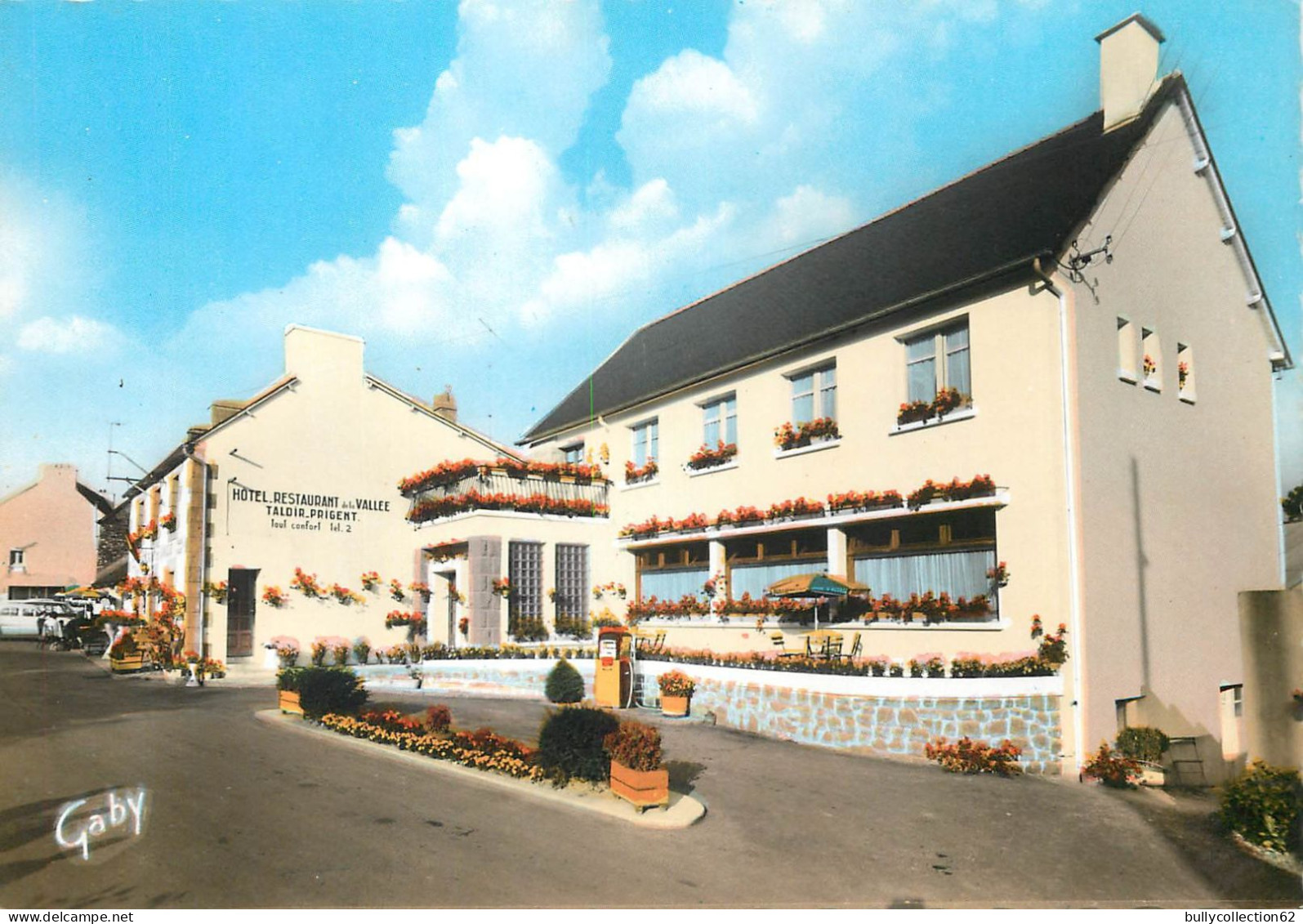 CPSM Saint-Gilles-Vieux-Marché  22/22