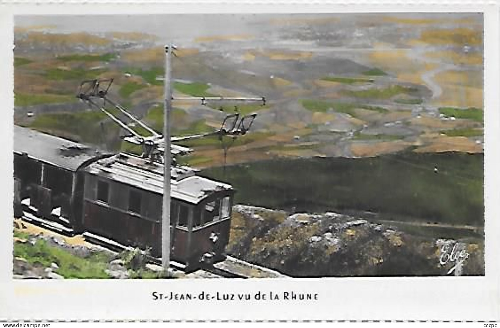 CPSM Saint-Jean-de-Luz vu de la Rhune