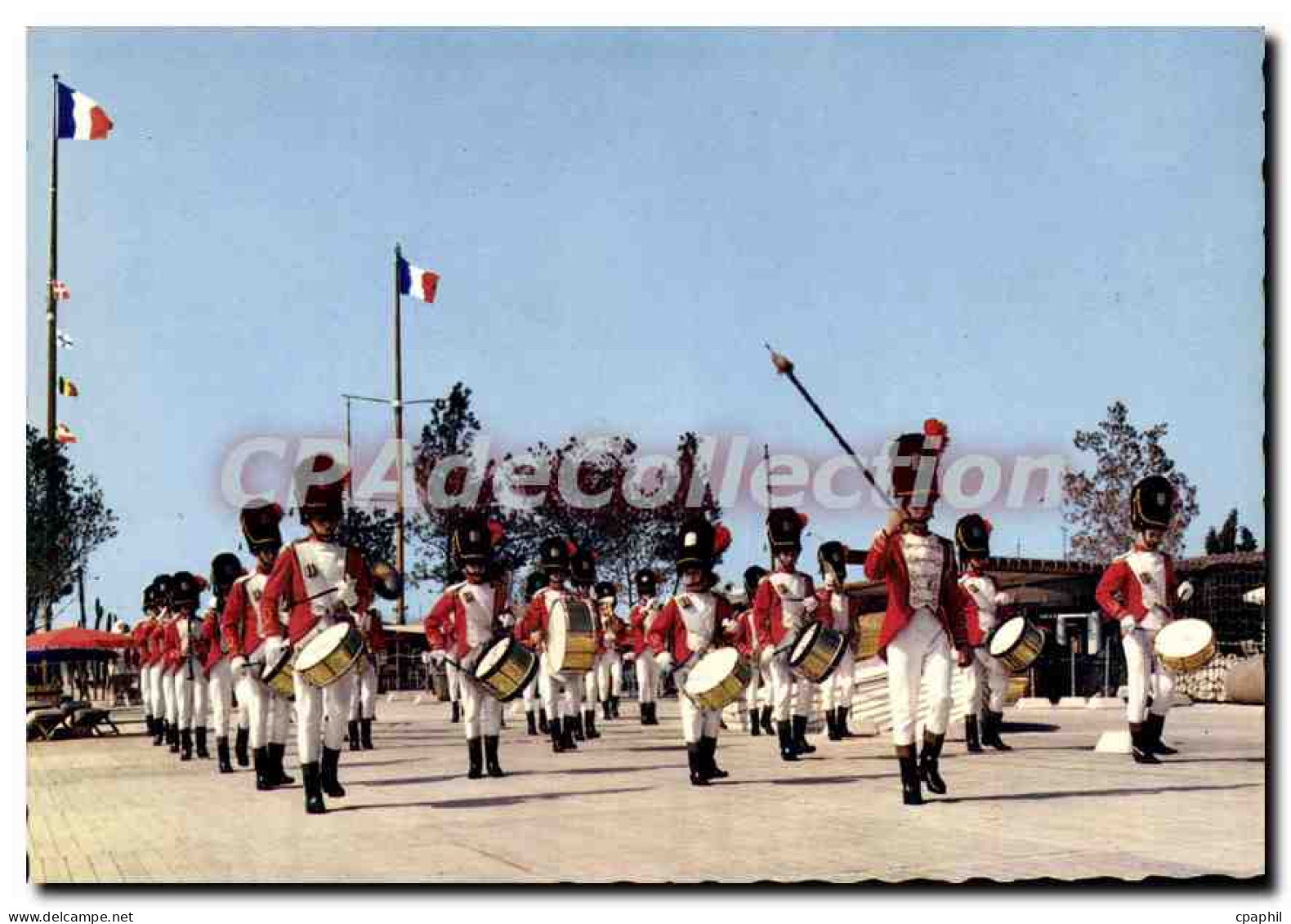 CPSM SAINT-LAURENT-du-VAR majorettes