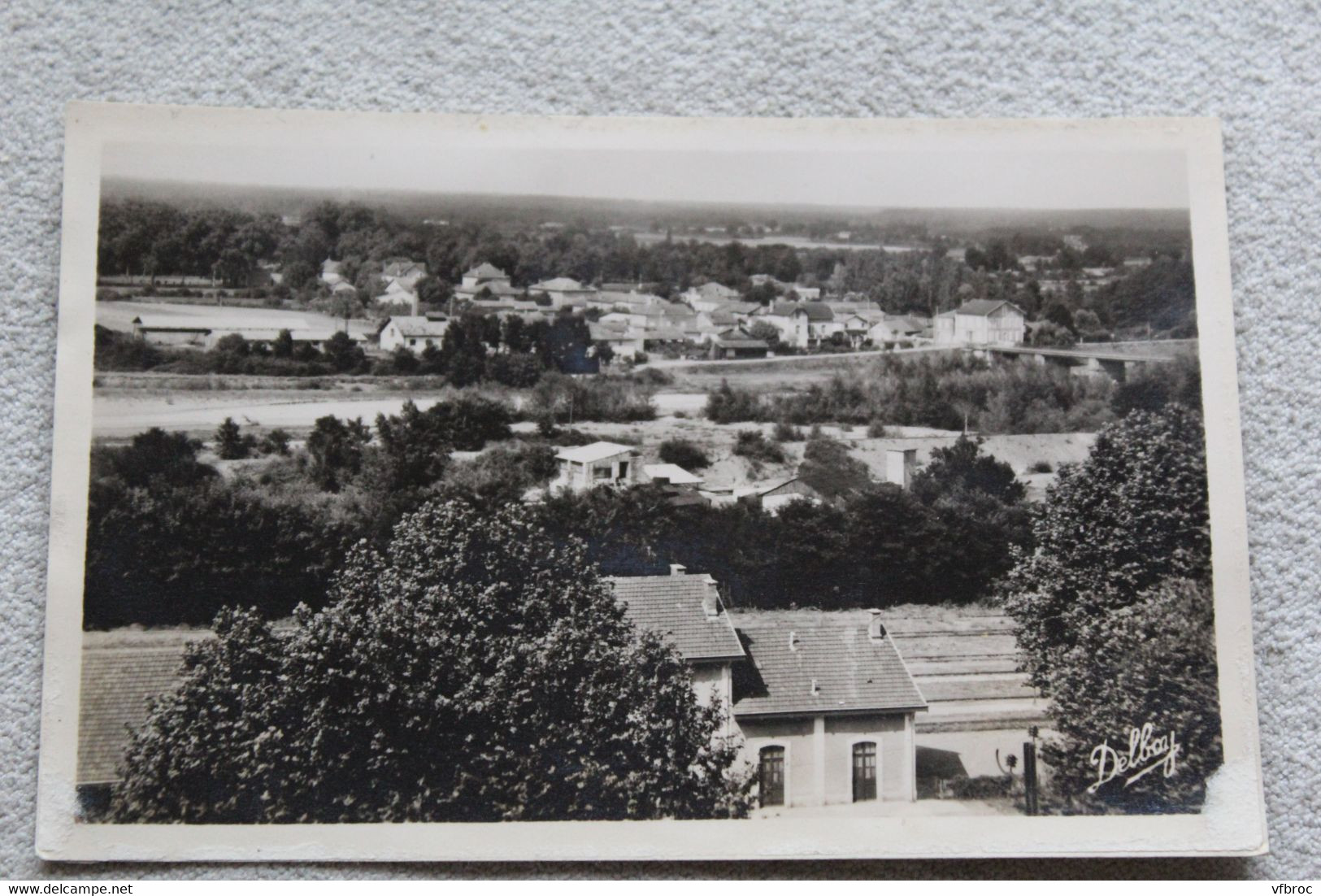 Cpsm, Saint Sever sur Adour, vue panoramique sur la gare et le quartier Péré, Landes 40