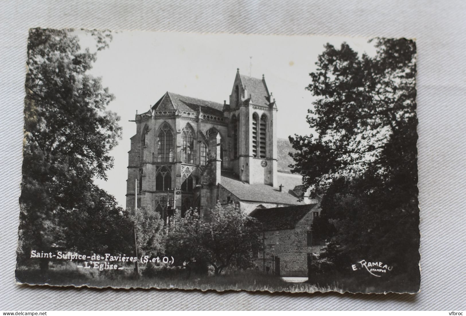Cpsm, Saint Sulpice de Favières, l'église, Essonne 91
