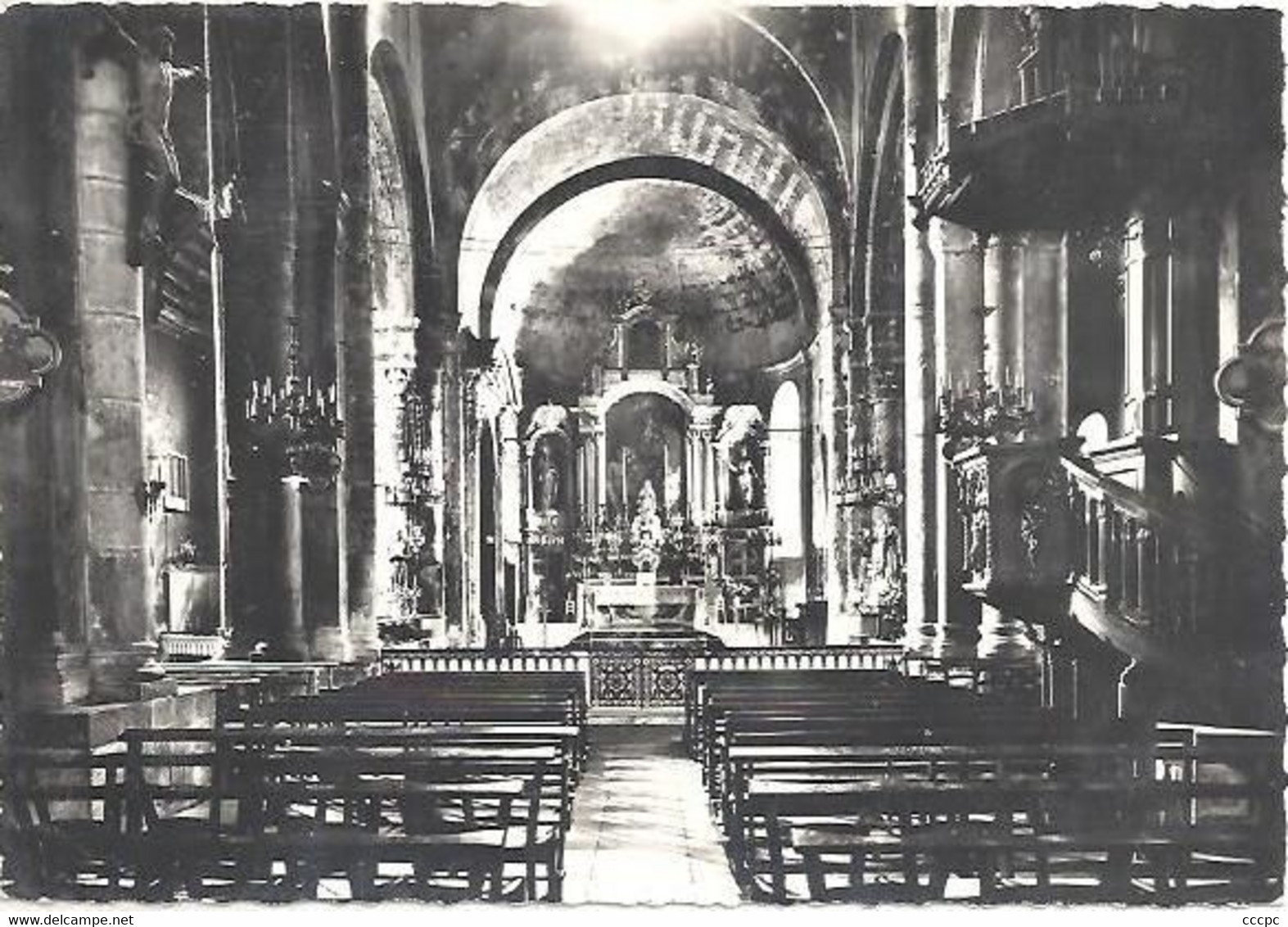 CPSM Sisteron Intérieur de l'Eglise