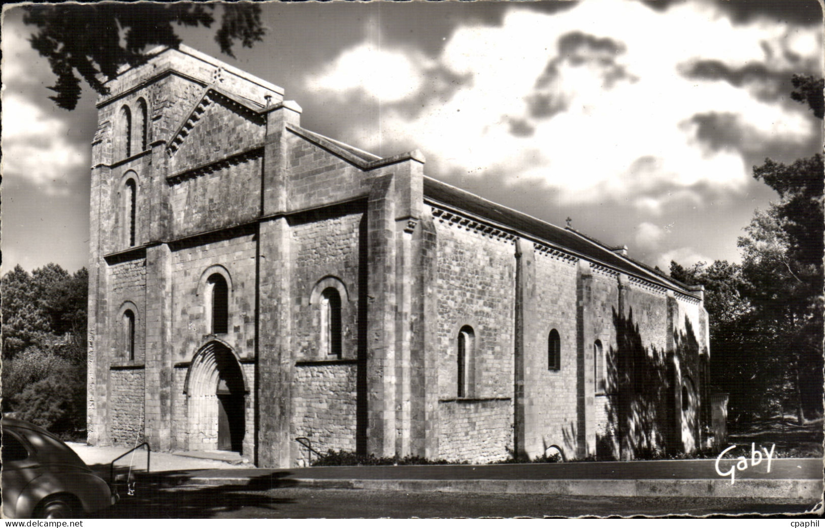 CPSM Soulac sur Mer Notre Dame de Fin des terres