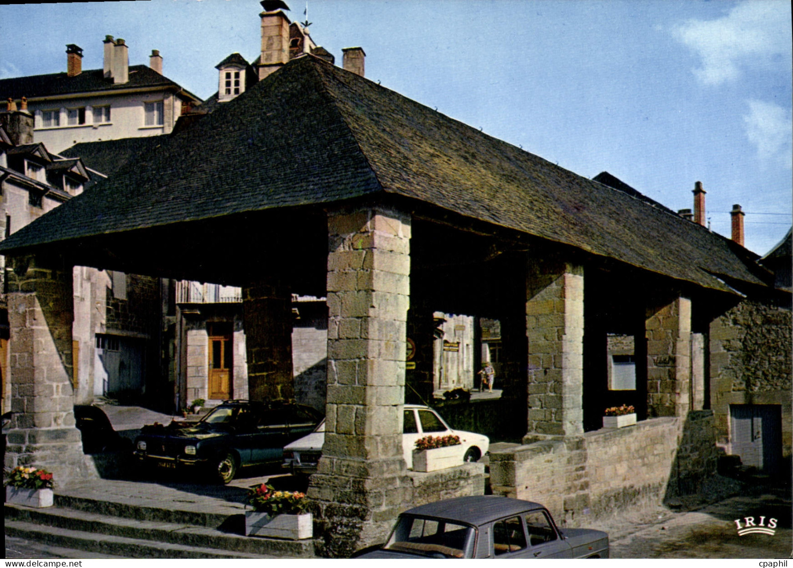 CPSM Treignac La halle Vallee De La Vezere