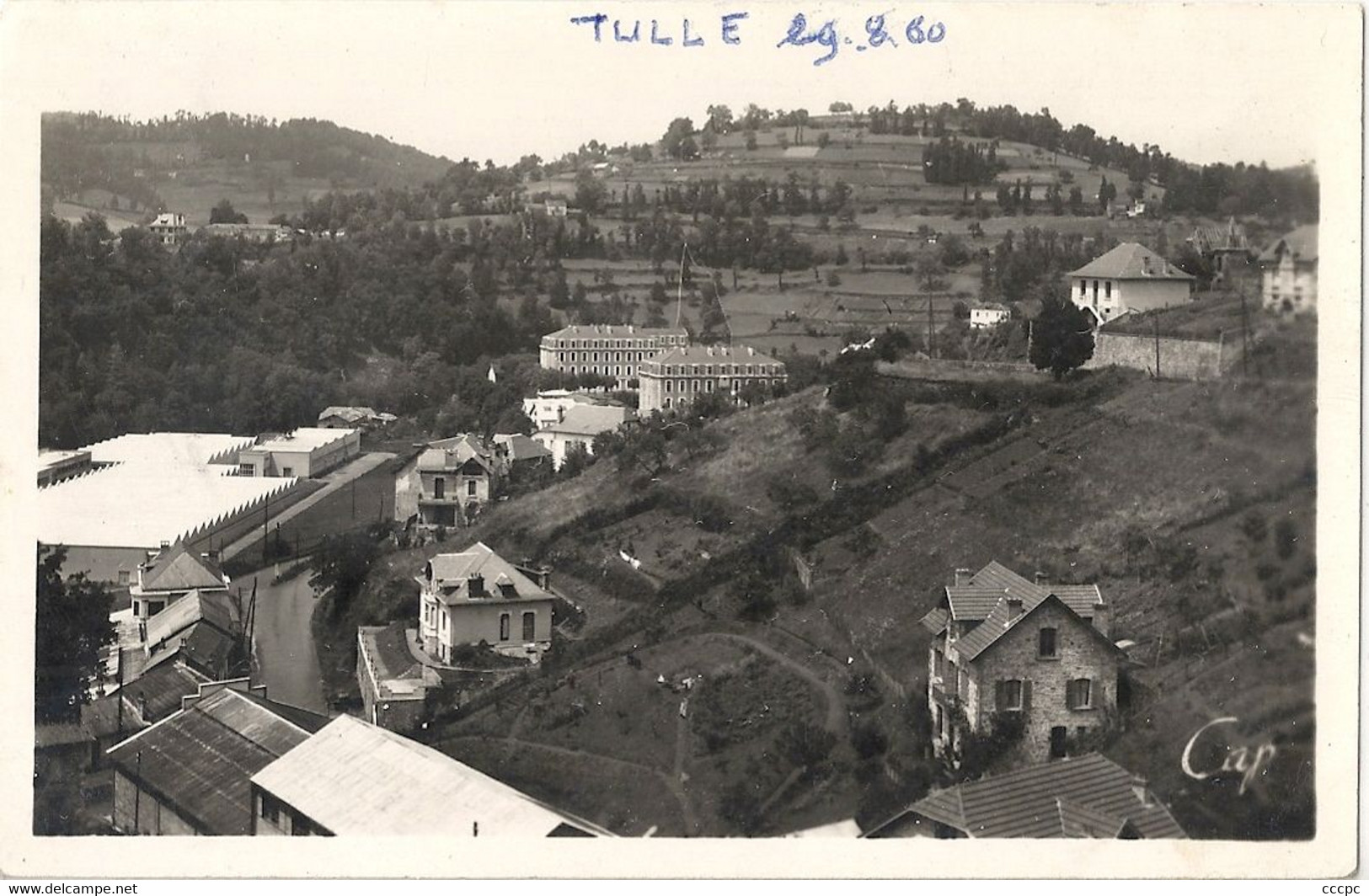 CPSM Tulle vue générale sur la Butte