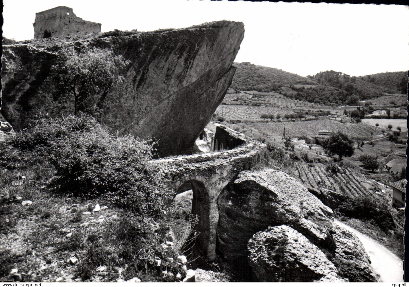 CPSM Vaison La Romaine La Pompei Francaise Le Viaduc
