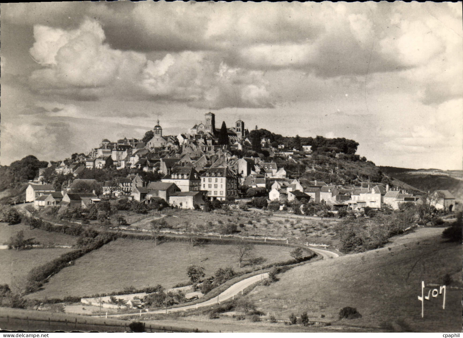 CPSM Vezelay Vue Generale