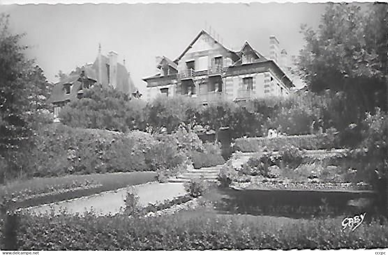 CPSM Villerville-sur-Mer - Hôtel Bellevue