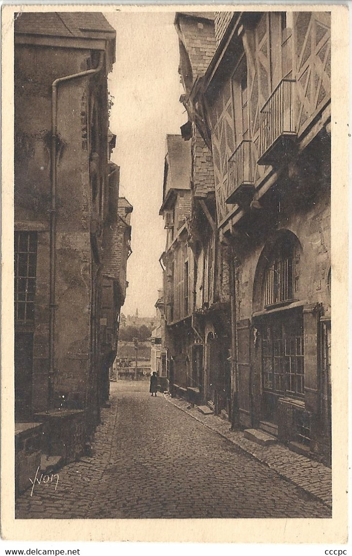 CPSM Vitré Rue Garengeot