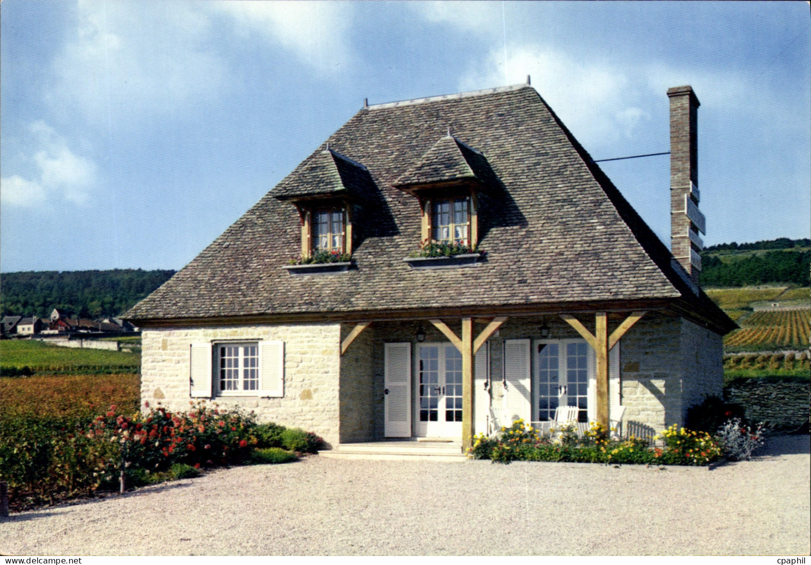 CPSM VOLNAY