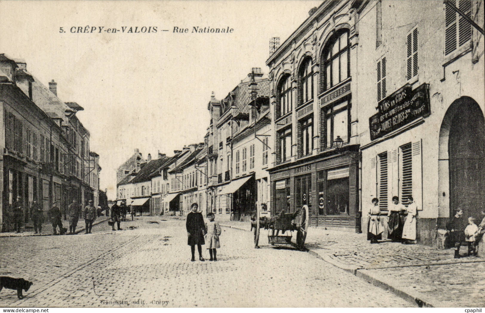Crepy en Valois CPA Rue nationale