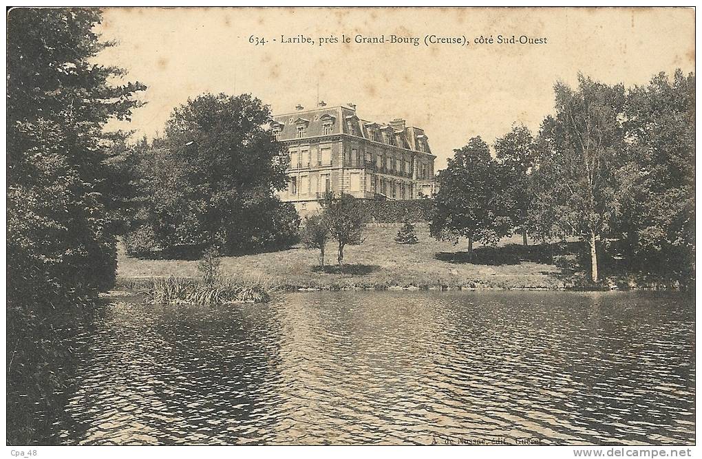 Creuse- Laribe, près le Grand-Bourg -Côté Sud-Ouest.