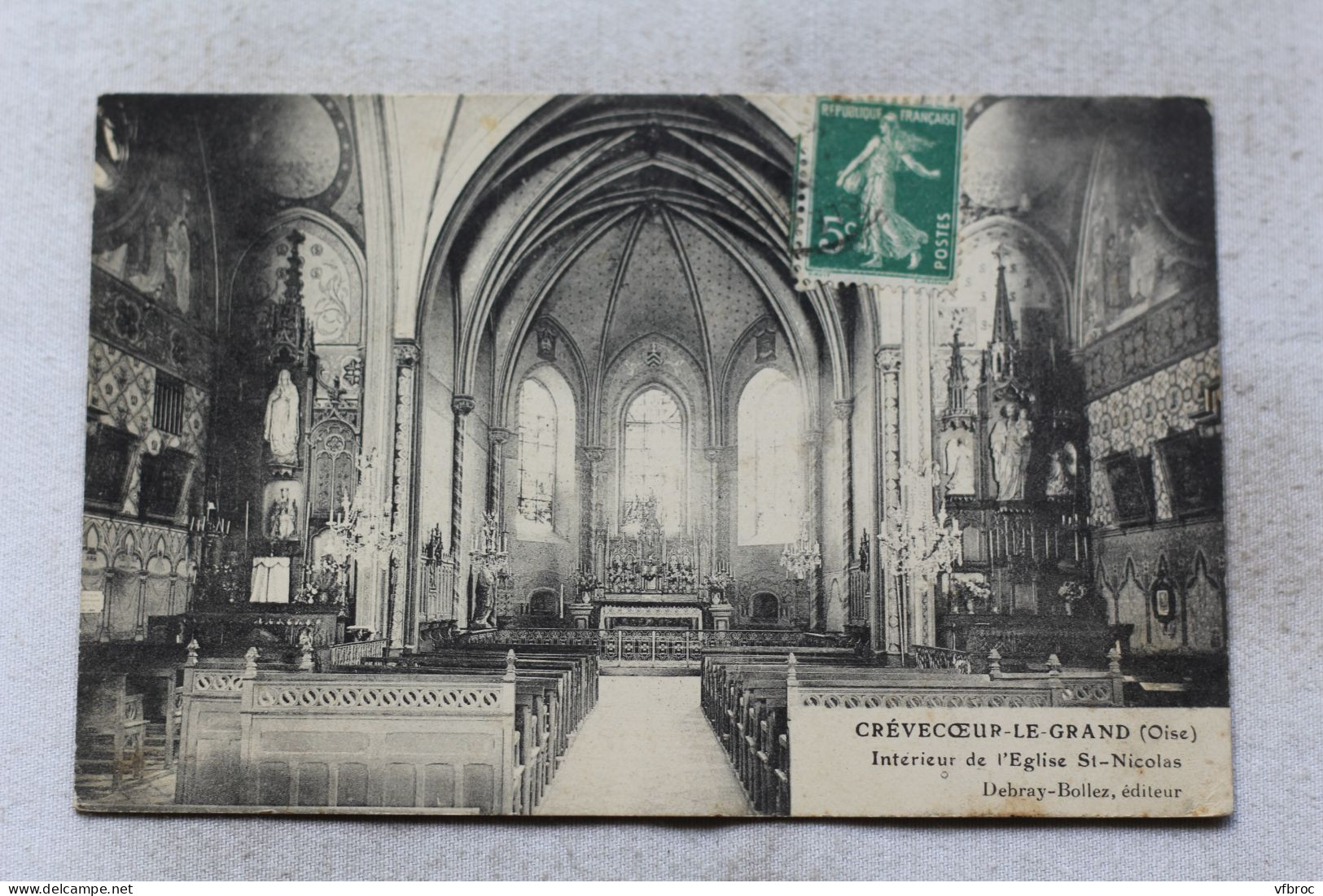 Crevecoeur le Grand, intérieur de l'église saint Nicolas, Oise 60