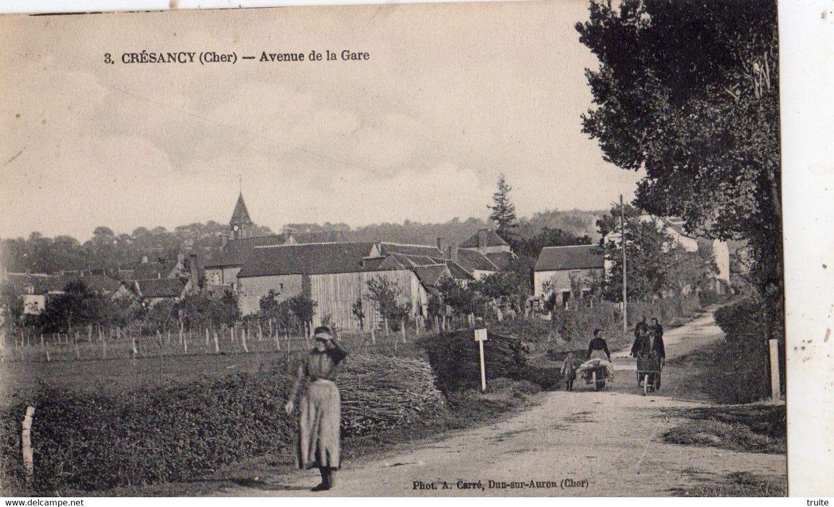 CREZANCAY-SUR-CHER (CRESANCY ) AVENUE DE LA GARE