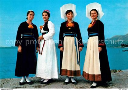 Konavle Frauen in Tracht