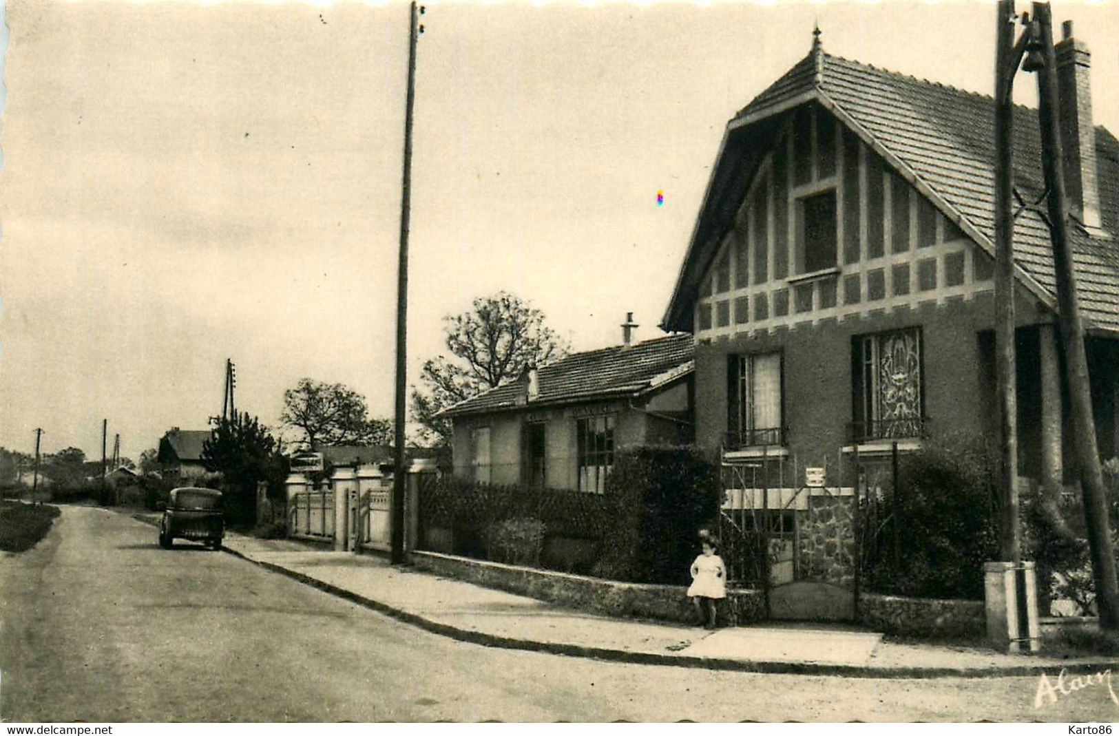 crosne * crosnes * le chemin de villeneuve et épicerie buvette COLIN