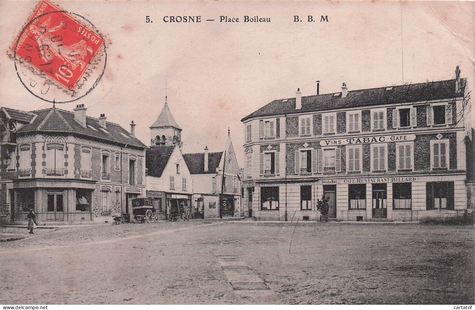 CROSNE . Place Boileau  .