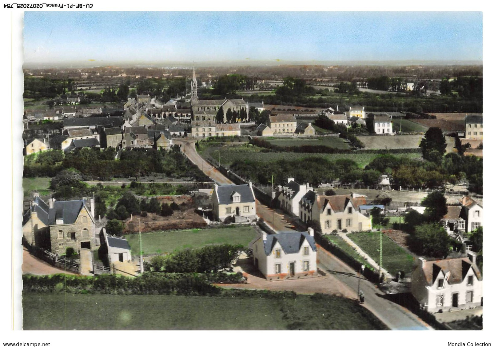 CU-BFP1-0378-29 - PLOBANNALEC - En avion au-dessus - Route de lesconil