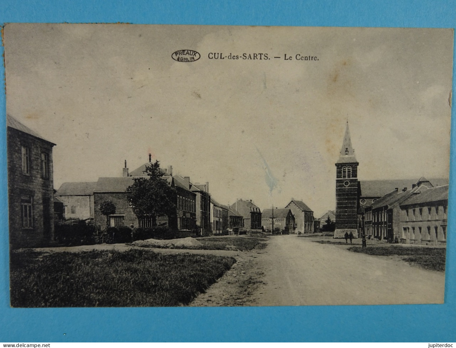 Cul-des-Sarts Le Centre