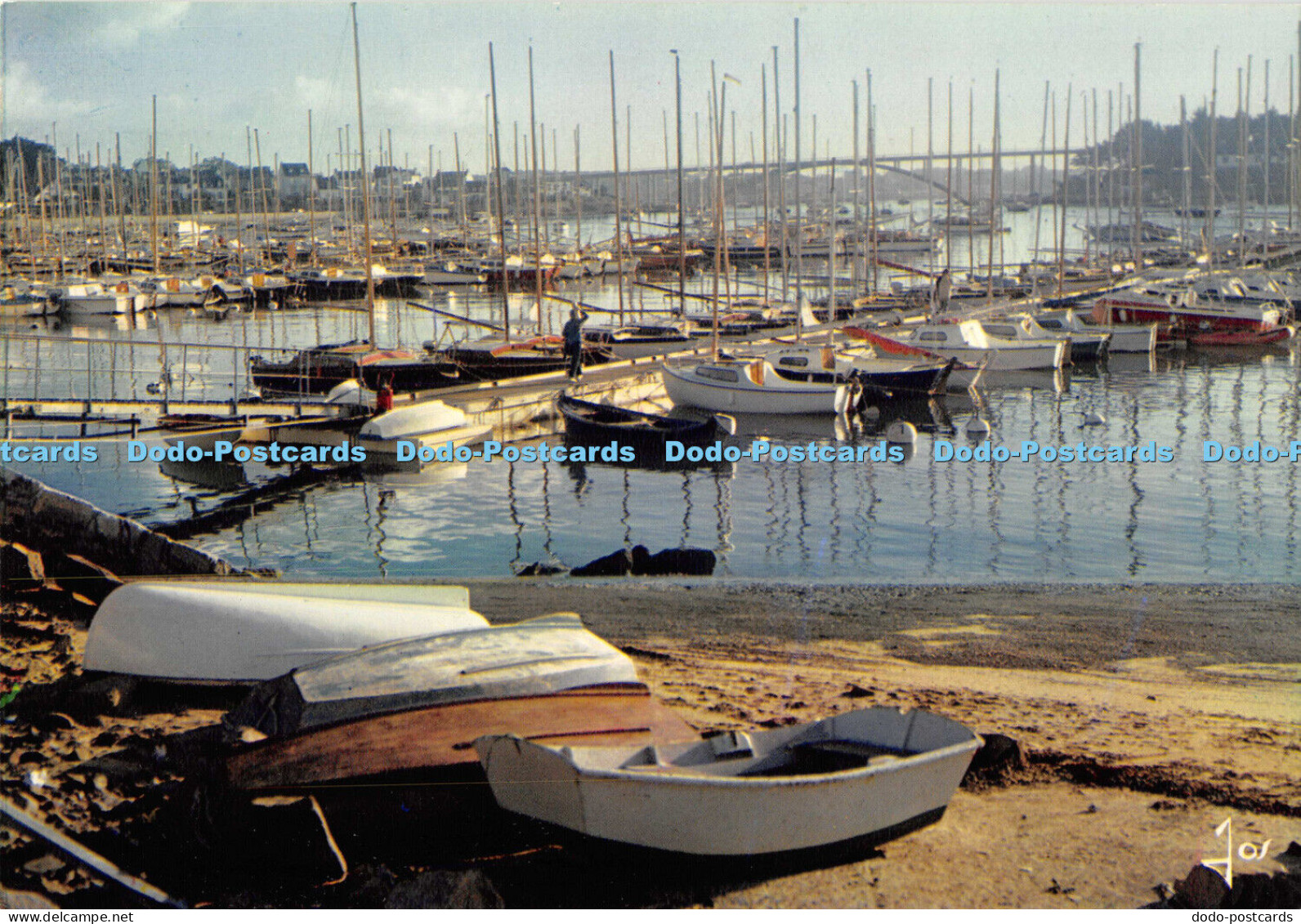D008928 La Bretagne en Couleurs. La Trinite Sur Mer. Le port de plaisance. Jos.