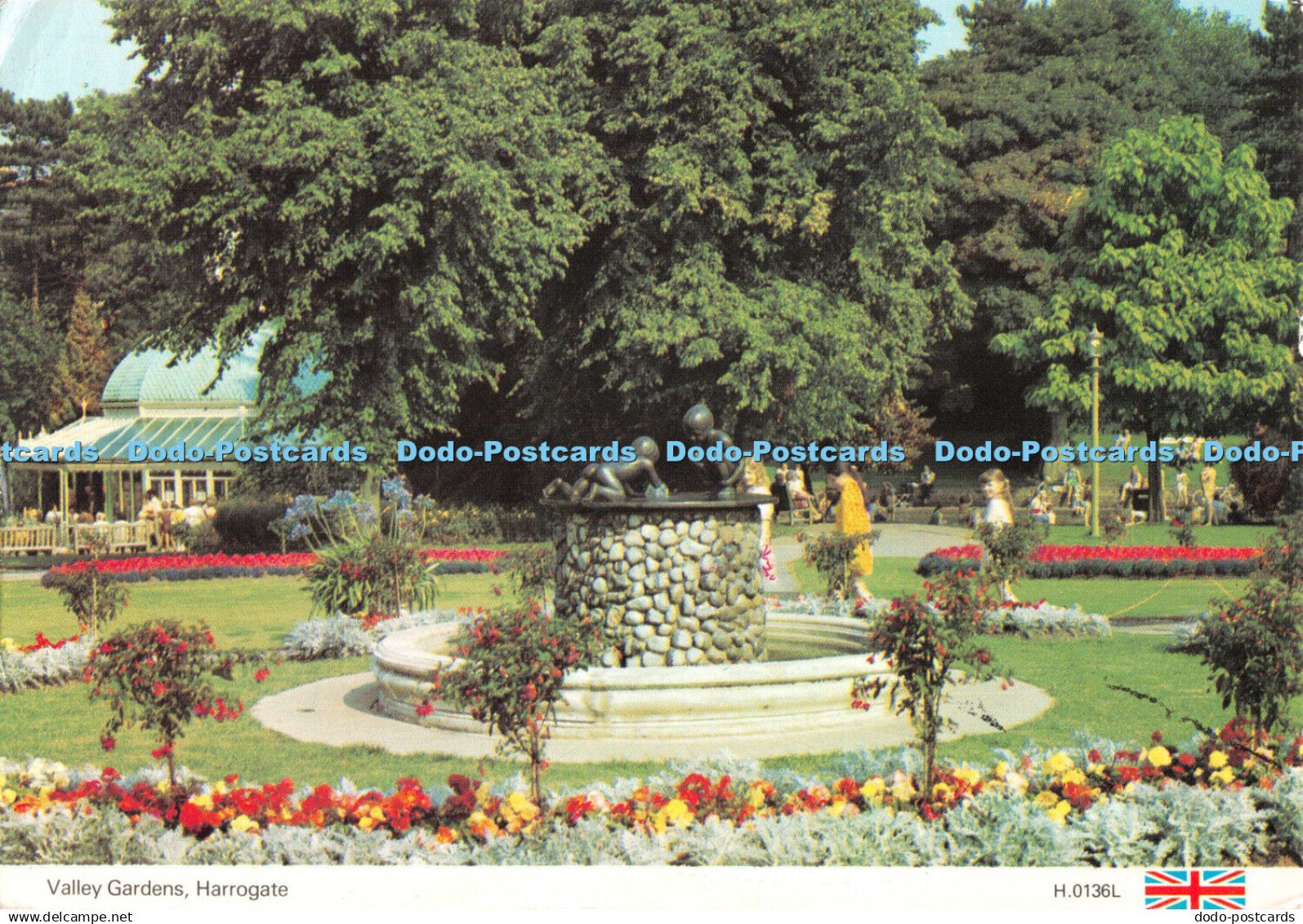 D107823 Valley Gardens. Harrogate. Dennis