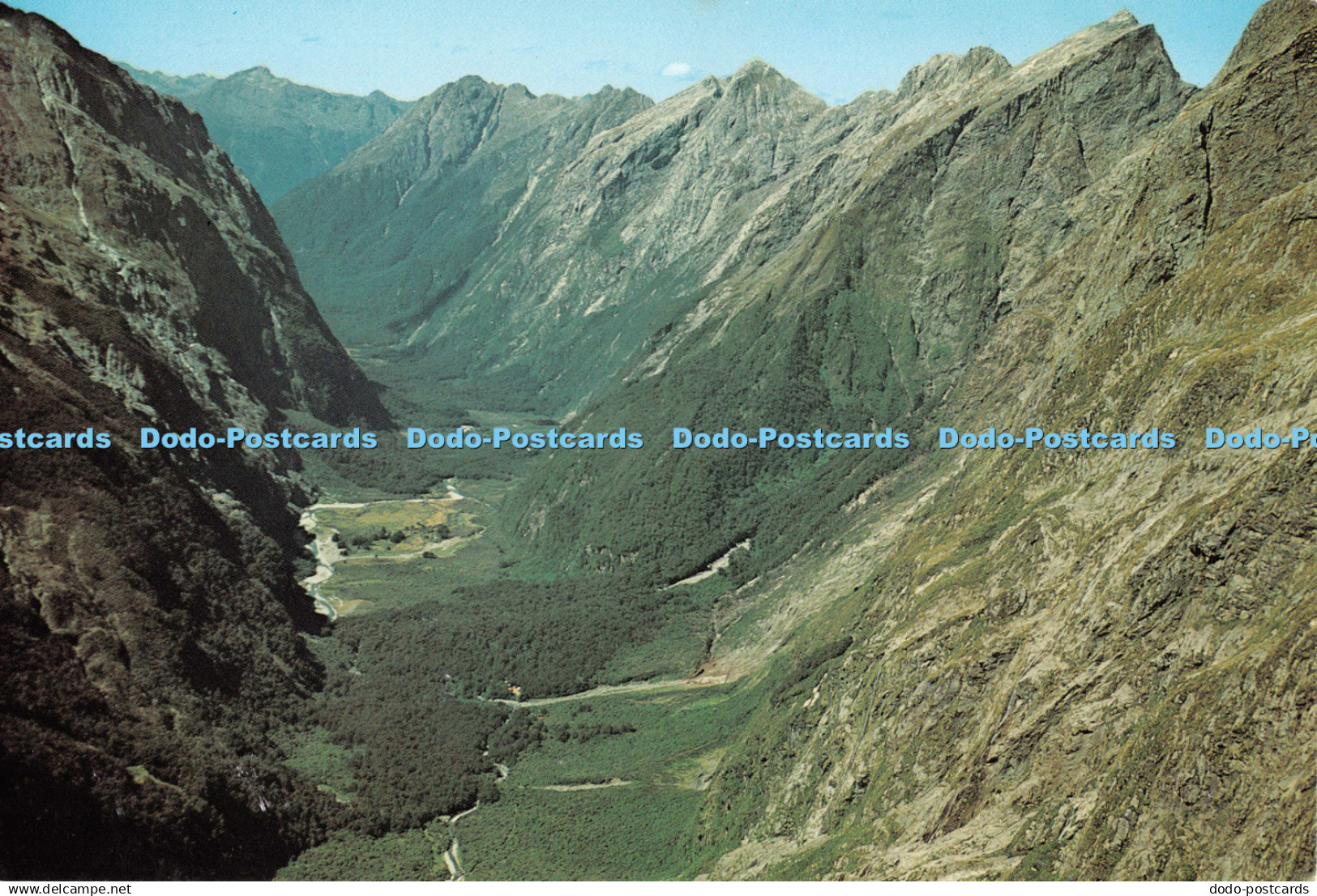 D122974 New Zealand Clinton Canyon From MacKinnon Pass Fotocentre
