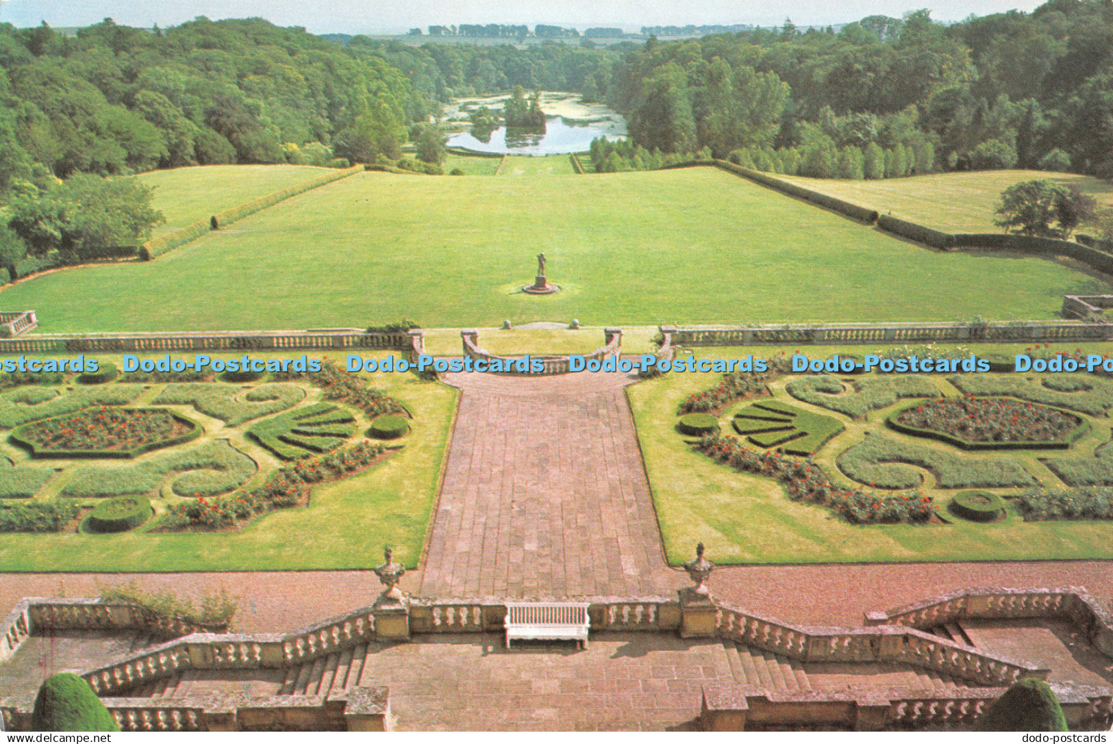 D124276 Berwickshire The Terraced Rose Gardens and Lake at Mellerstain House Kel