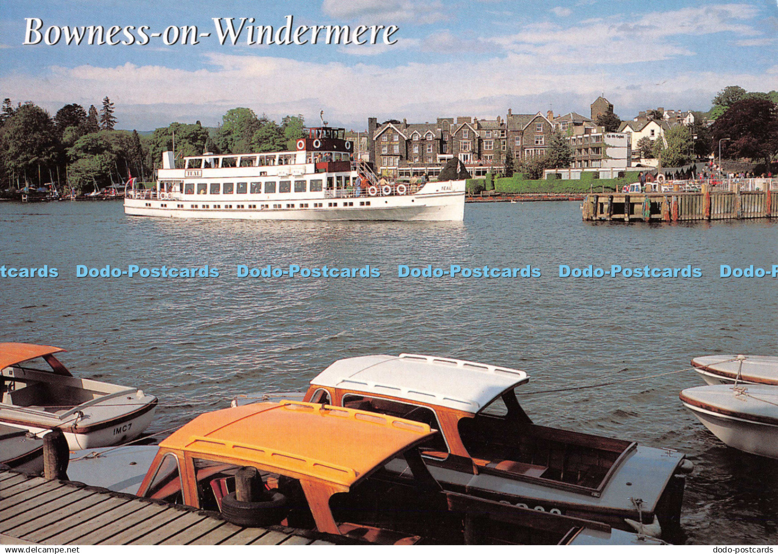 D130765 Bowness on Windermere Lake District Steamer at Bowness on Windermere J S