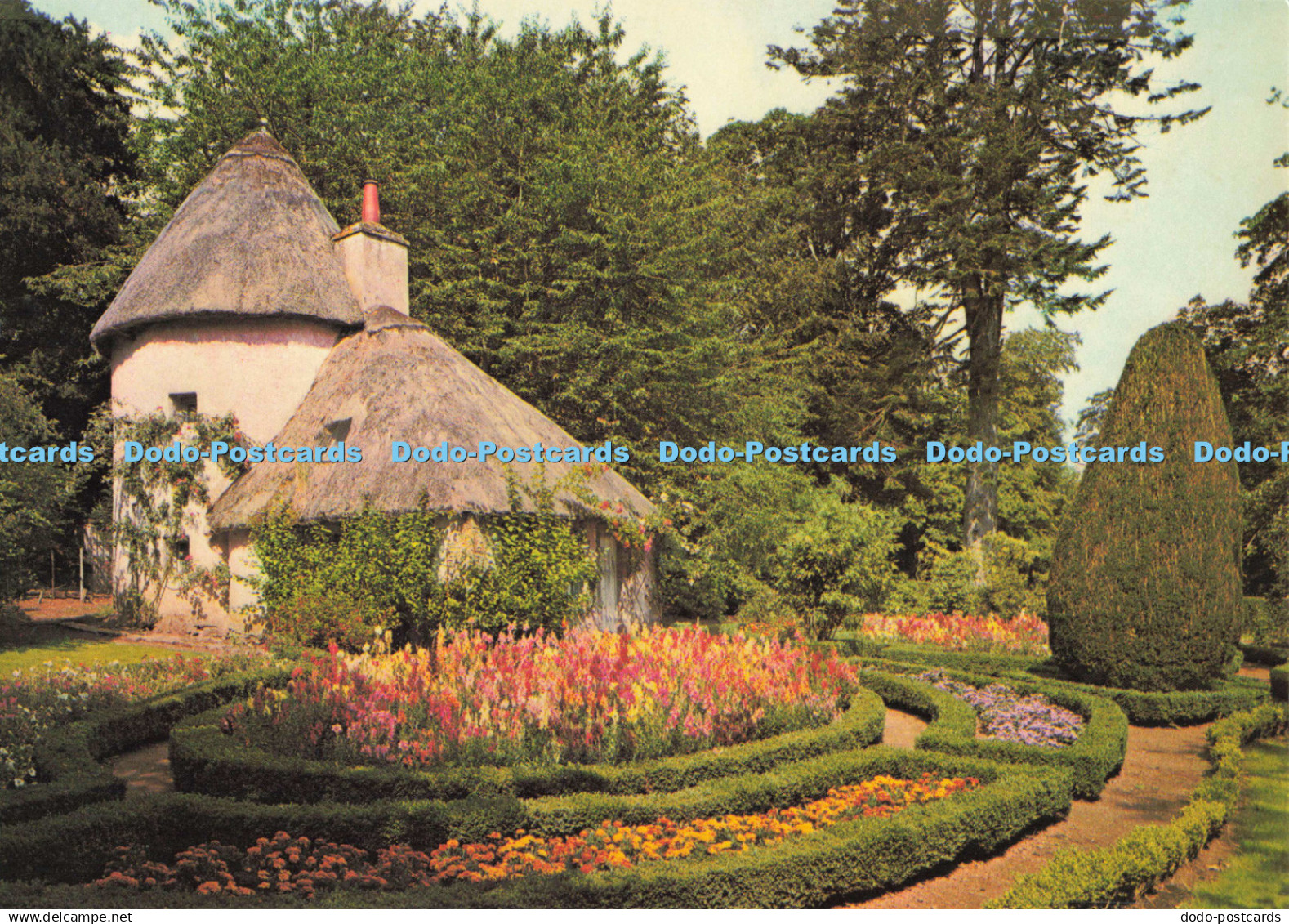 D136156 Berwickshire The Old Cottage and Garden Mellerstain House Whiteholme A H