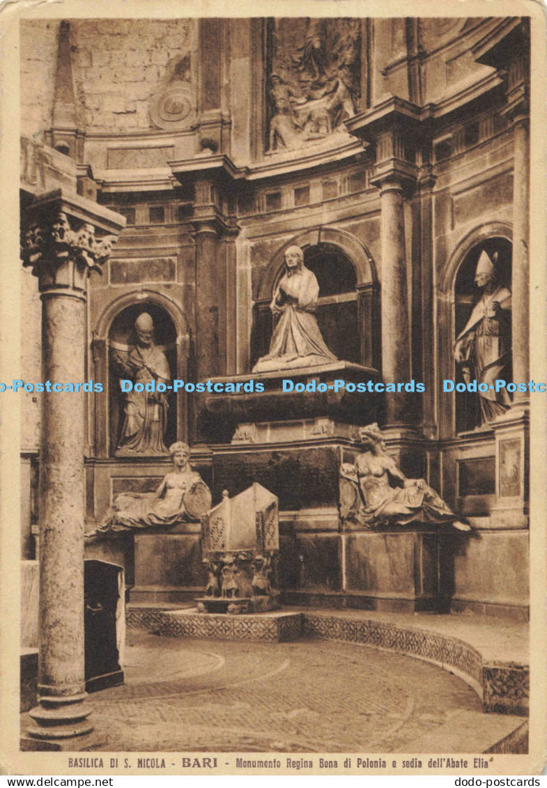 D138440 Basilica di S Nicola Bari Monumento Regina Bona di Polonia e Sedia Dell
