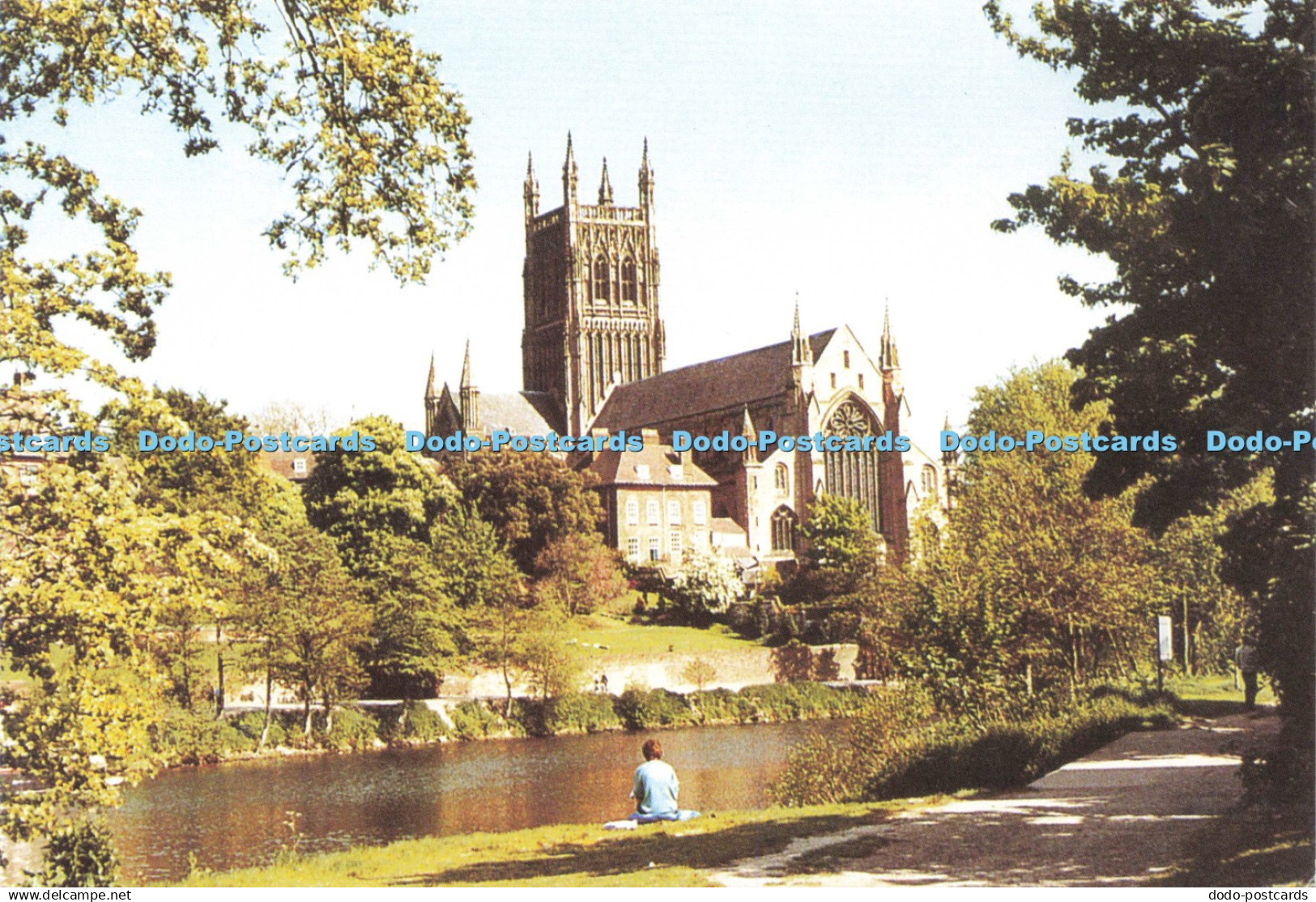 D143396 Worcester Cathedral J R Mason Worcester Cathedral Gift Shop Lithographic