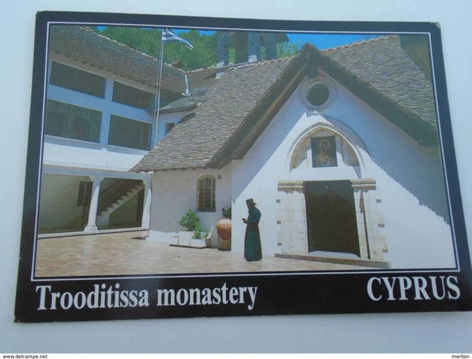 D152892 CYPRUS Chypre Zypern - Trooditissa monastery -stamp