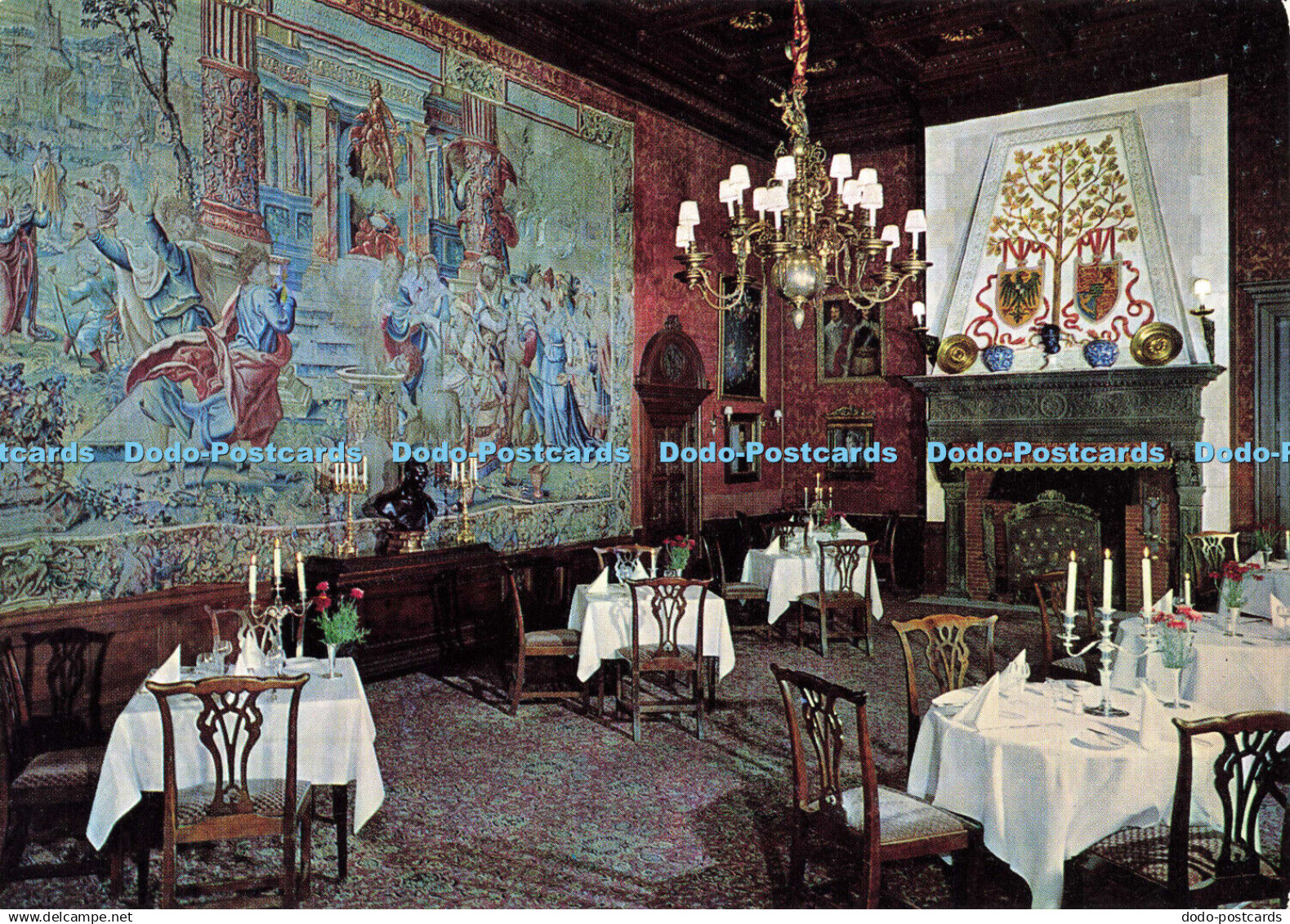 D178121 Roter Salon im Schlosshotel Kronberg. Kronberg im Taunus. Albert Limbach