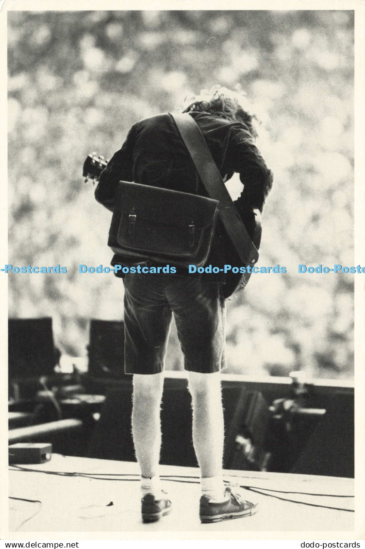 D194658 Angus Young of C DC Statics Richard Young
