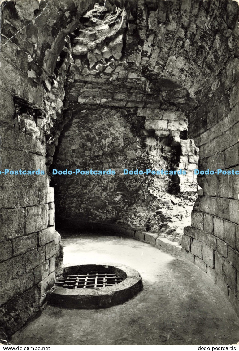 D198005 Flint Castle Basement of Great Tower Showing Well Shaft Crown 1974