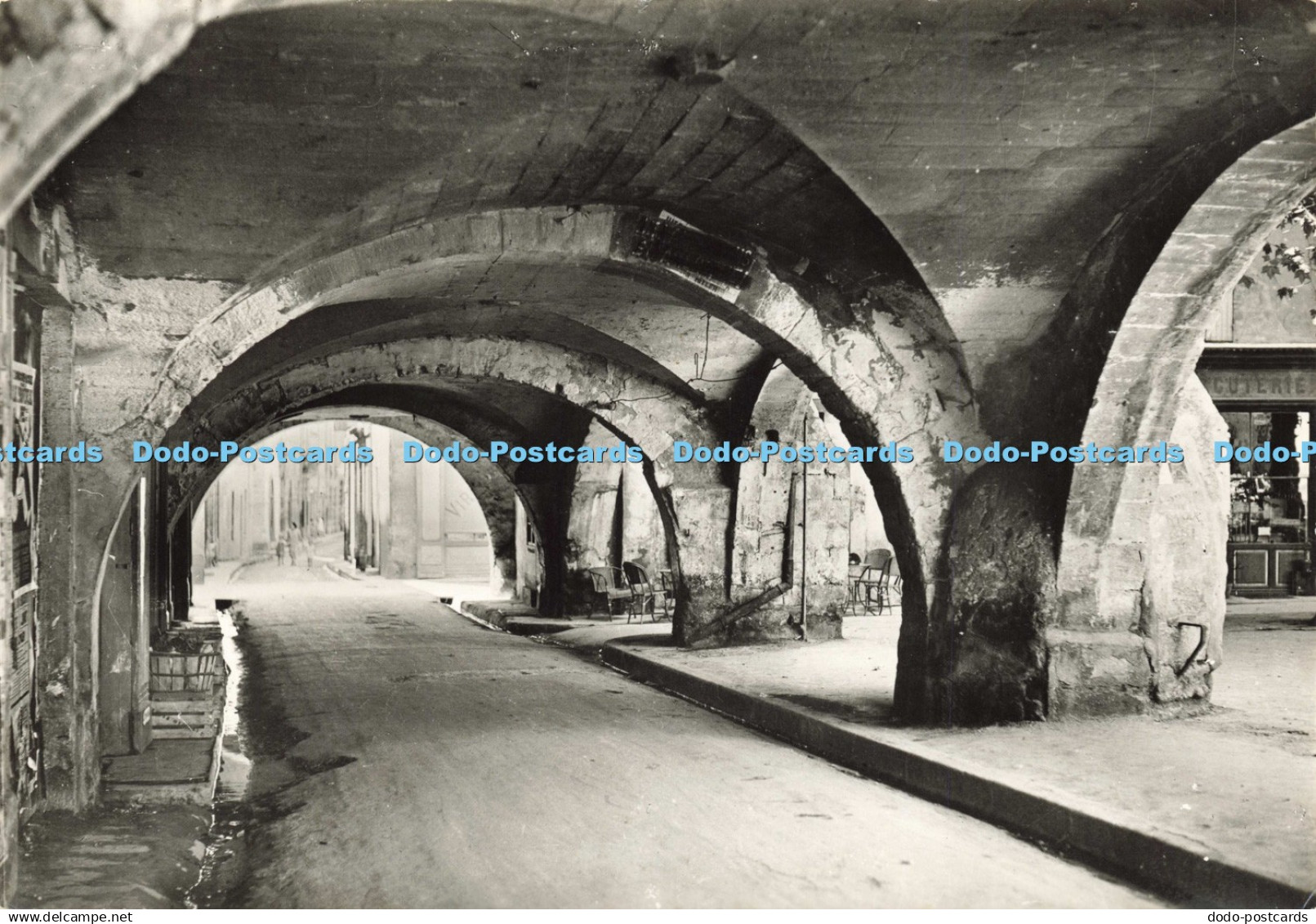 D203448 Beaucaire Gard La Place Vieille Editions S L