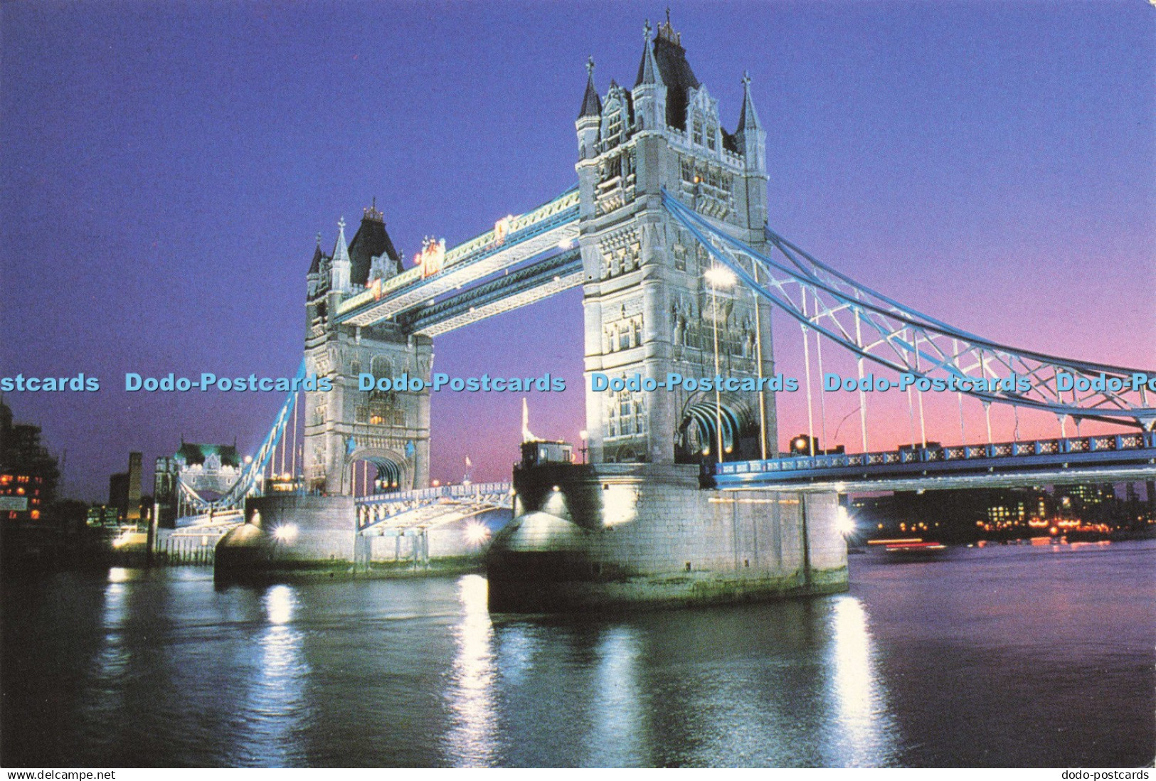 D210532 London London Bridge