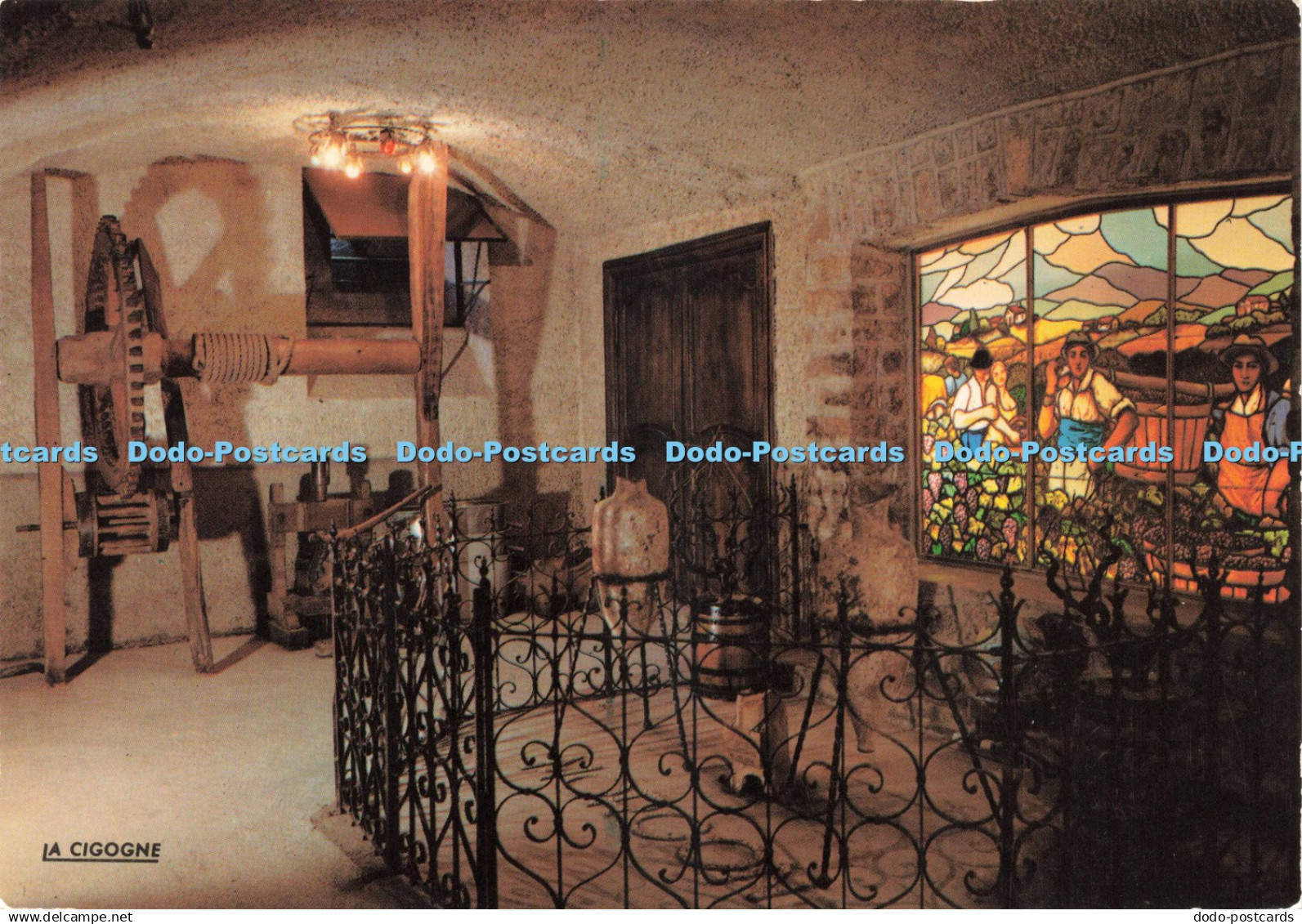 D221013 Villie Morgon Caveau Beaujolais de Degustation du Cru Morgon Le Vieux Pr