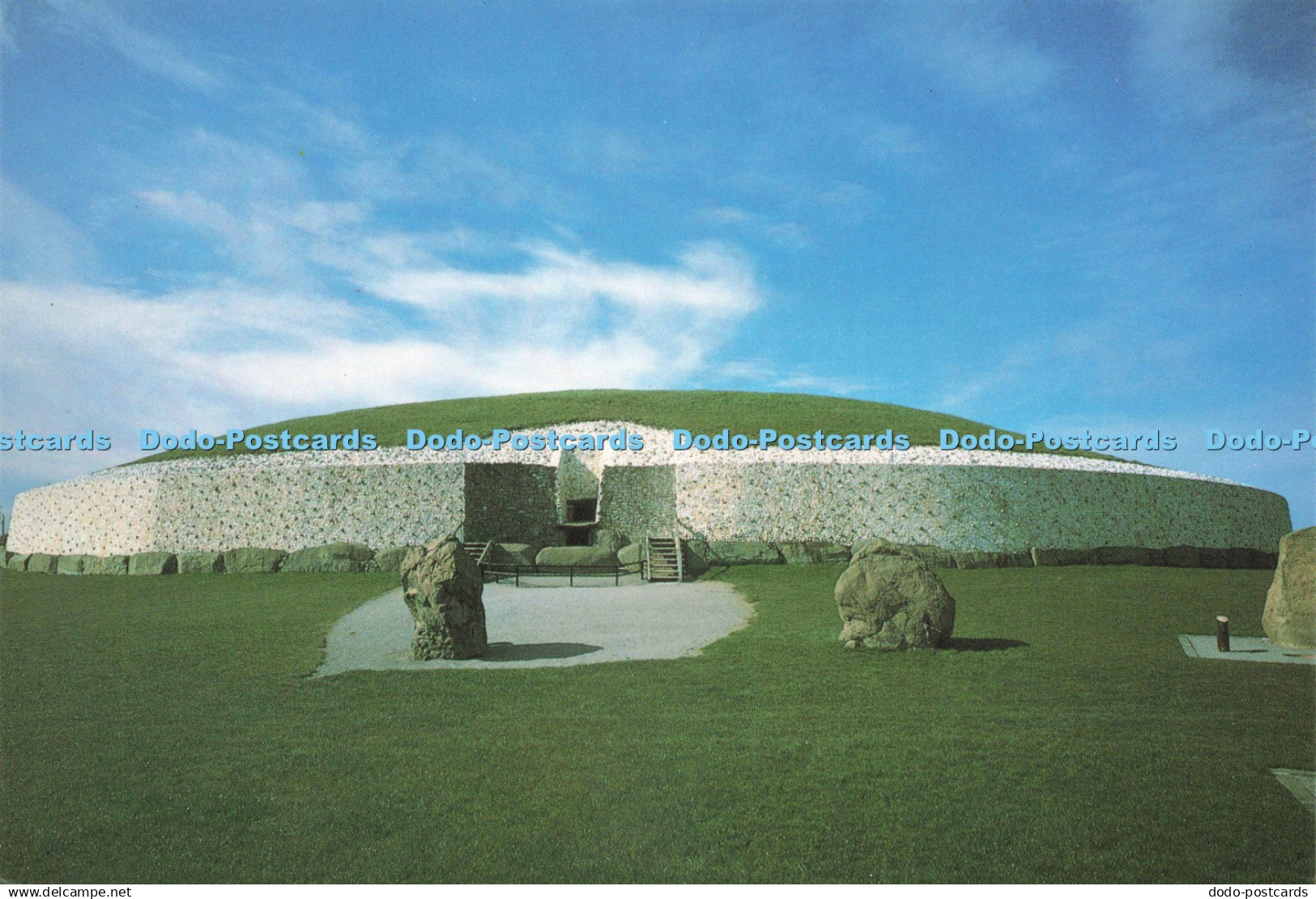 D235537 Newgrange Co Meath General View The Office of Public Works