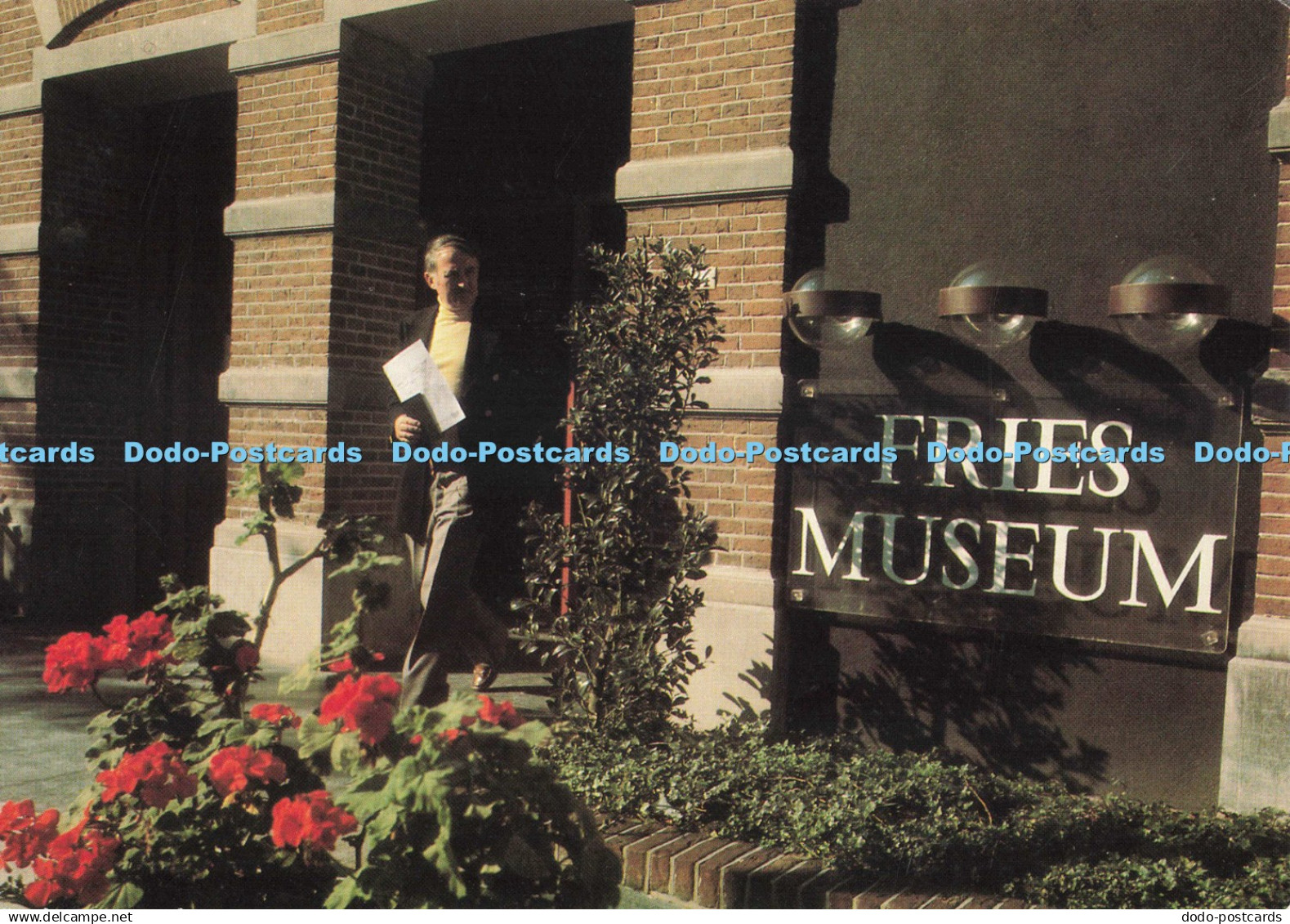 D252113 Ingang Fries Museum te Leeuwarden J G de Vries B V Frans Popken