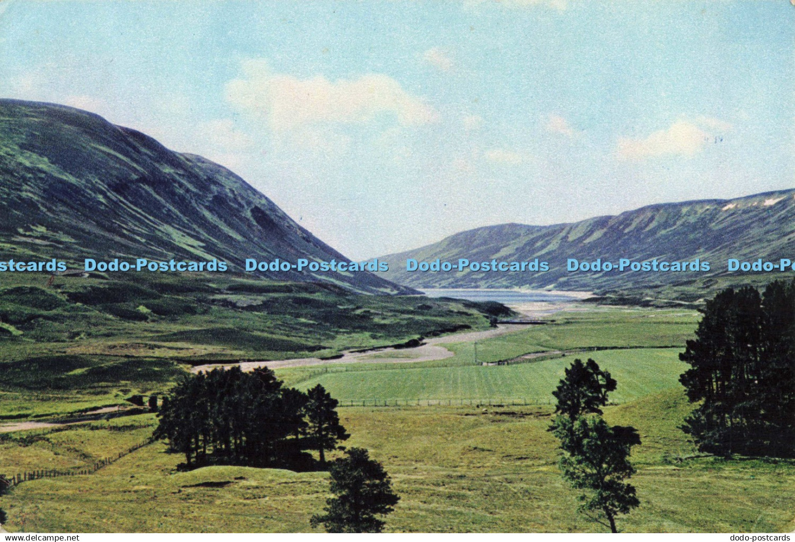 D258695 Perthshire The Grampians Near Drumochter Pass J Arthur Dixon 1970