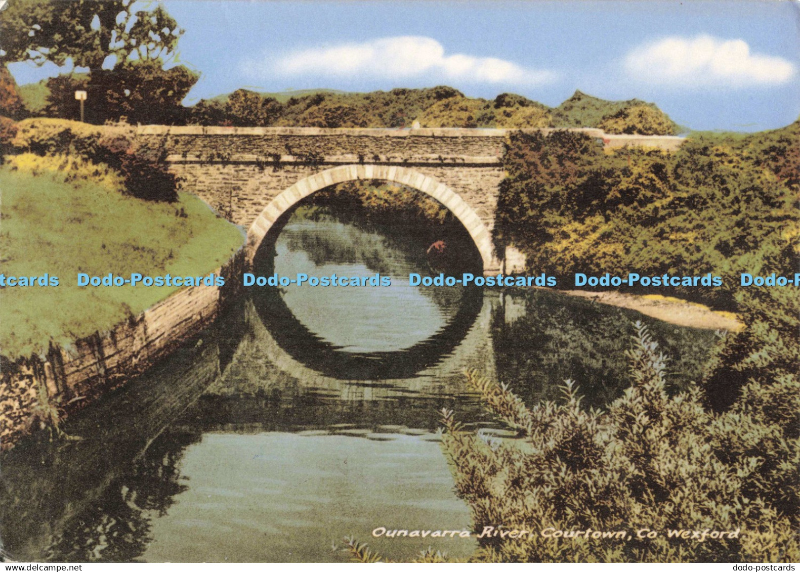 D266845 Co Wexford Courtown Ounavarra River McGarry Bayview Hotel