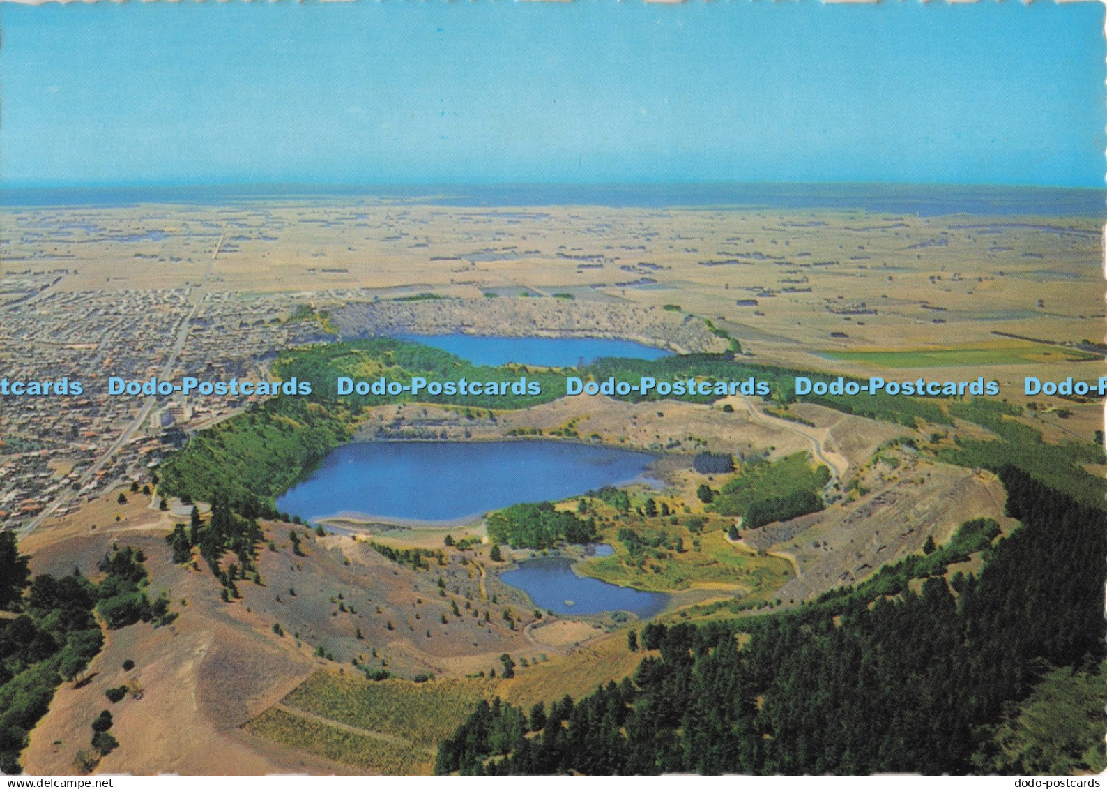 D291706 S. A. Mt. Gambier. Aerial View of Browne Lake. Murray Views